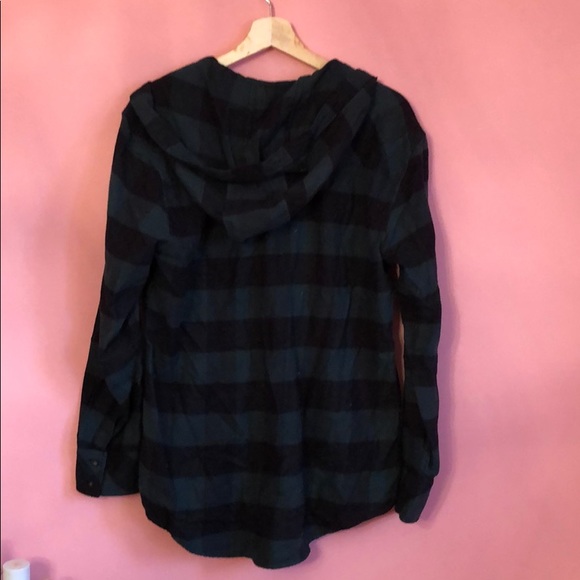 Green Plaid TNA Flannel with Hood - Picture 2 of 2